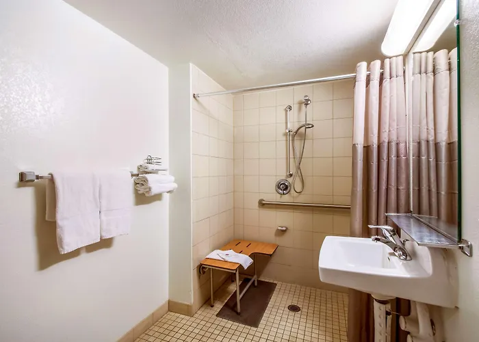 Hotel 6-youngtown, Az - Phoenix - Sun 2*