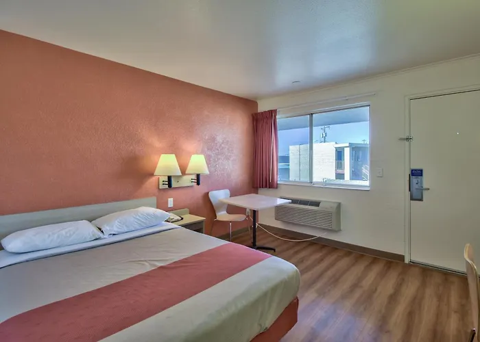6-youngtown, Az - Phoenix - Sun Hotel 2*